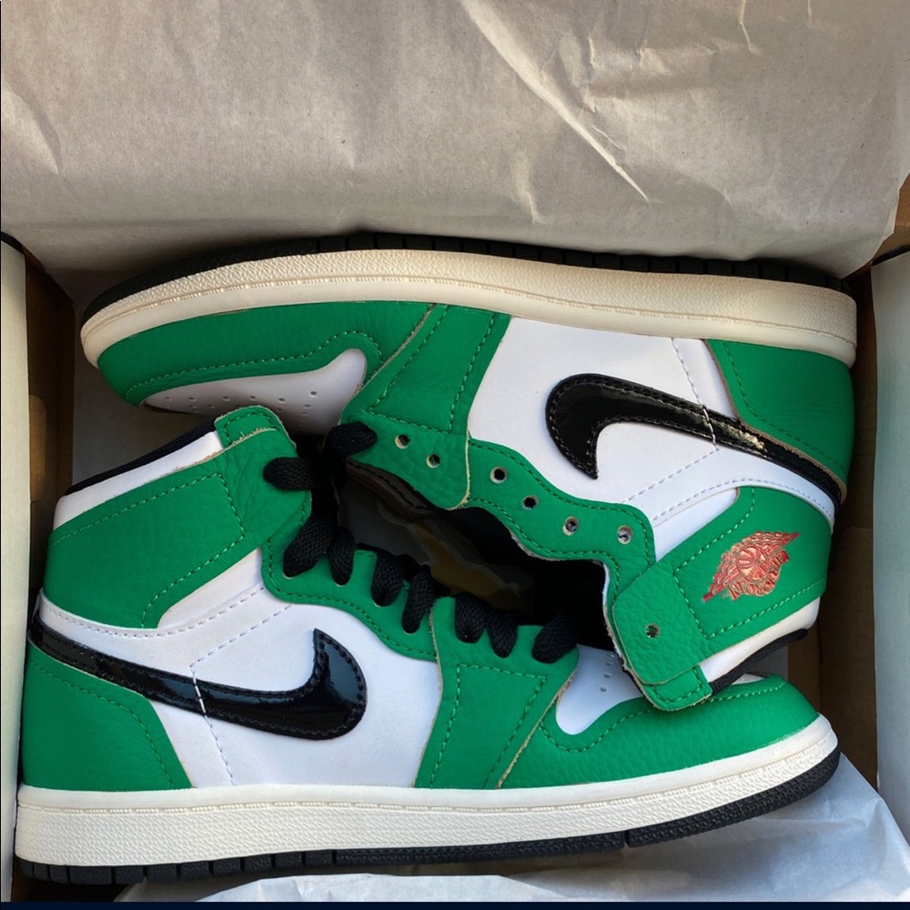 Jordan 1 Retro High OG Lucky Green (PS) Sz 13c - Picture 2 of 3
